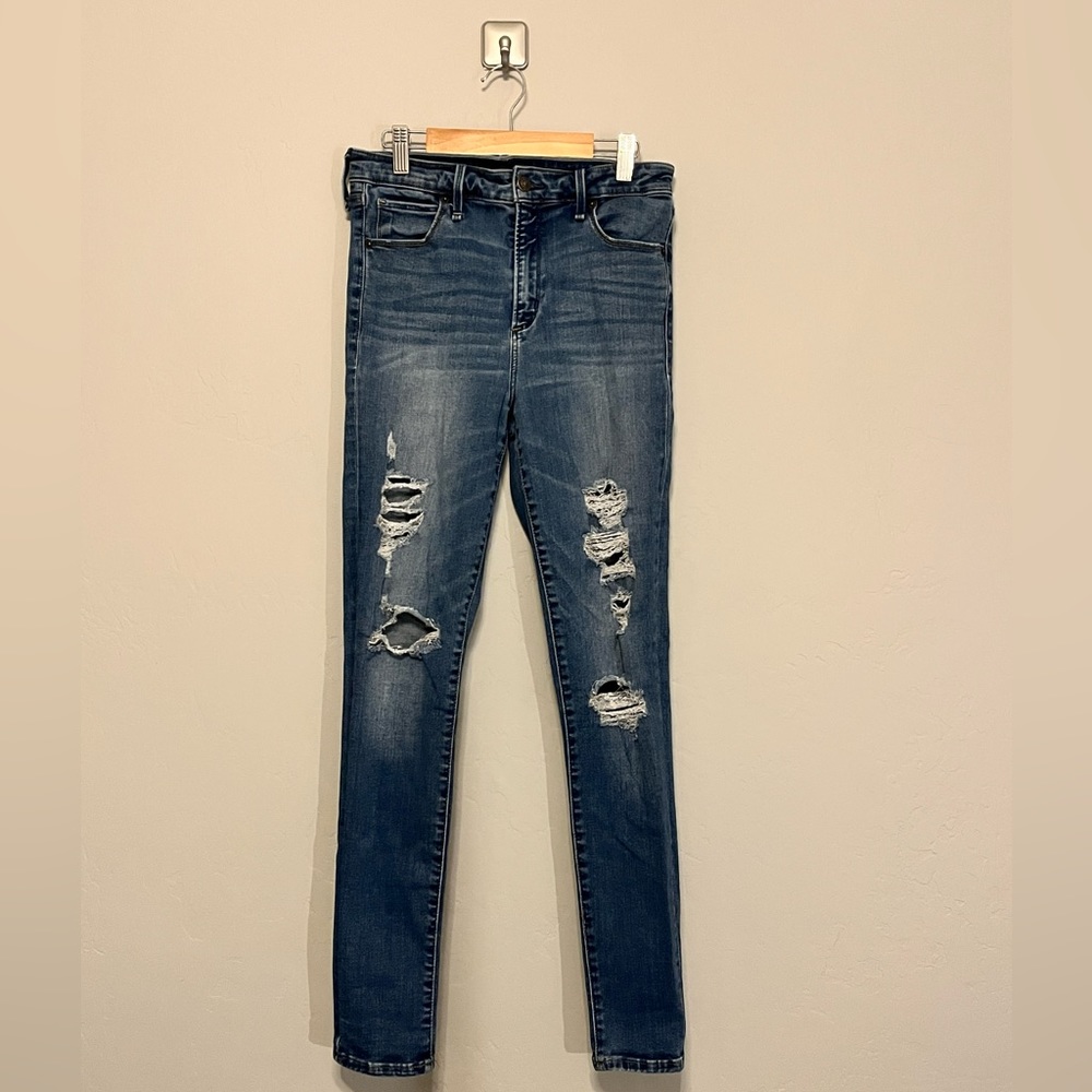 🌵 3 for $20 Abercrombie & Fitch Simone high rise super skinny jeans 27/4R